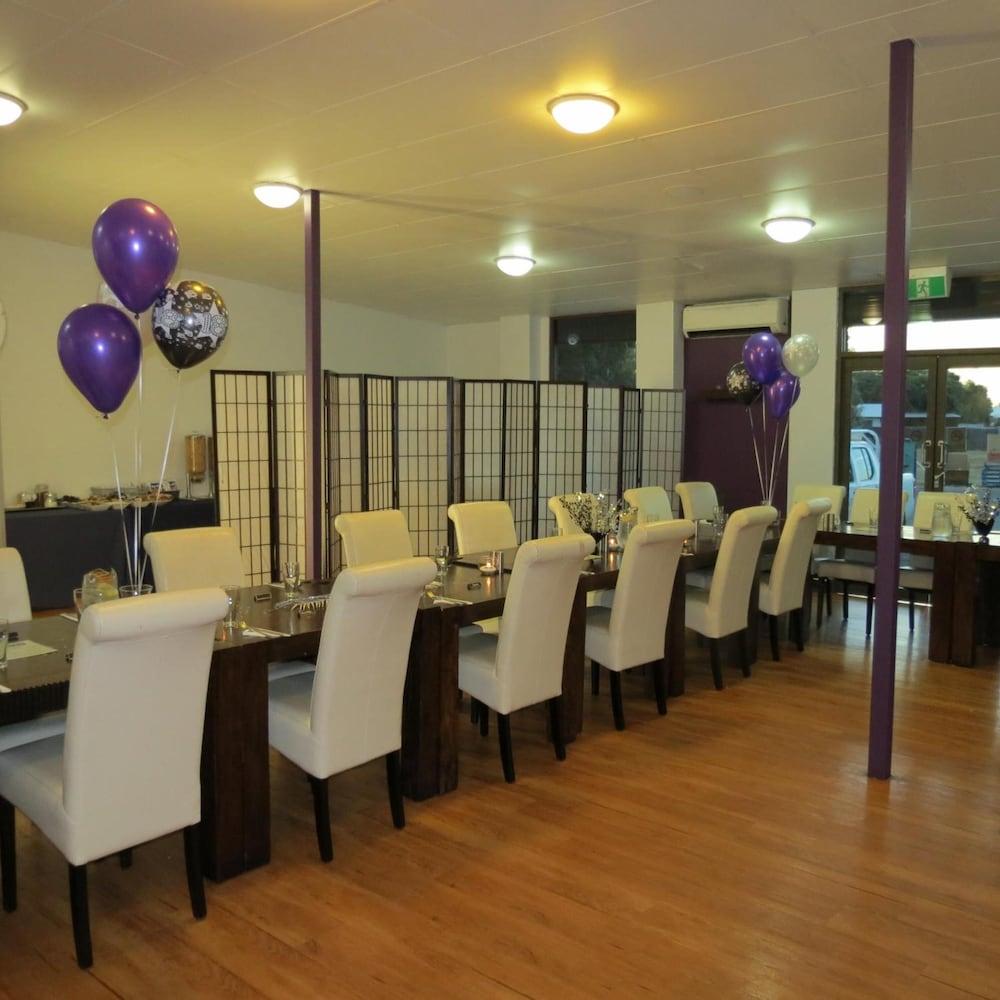 Capricorn Hotel Blackwater Bagian luar foto